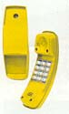 kids play telephones